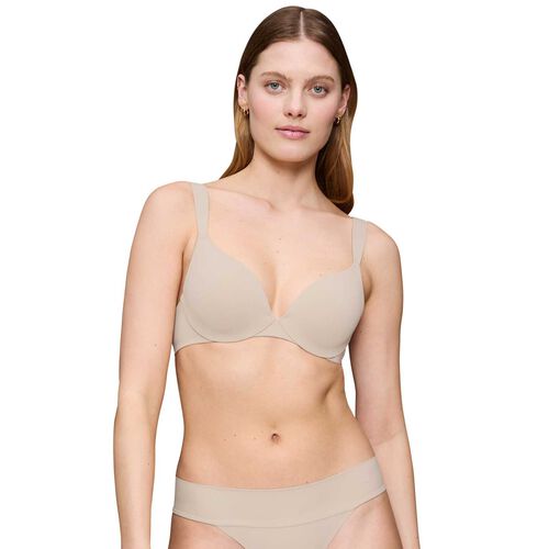 Triumph Body Make-Up Illusion